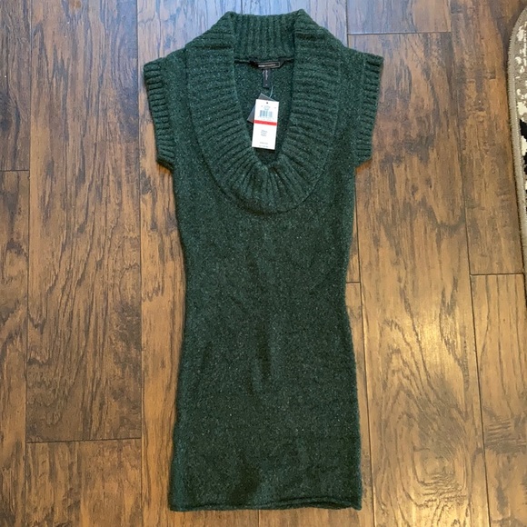 bcbg green sweater dress